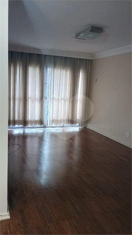 Apartamento para alugar com 3 quartos, sendo 1 suíte,  em Cerqueira Cesar, São Paulo, SP