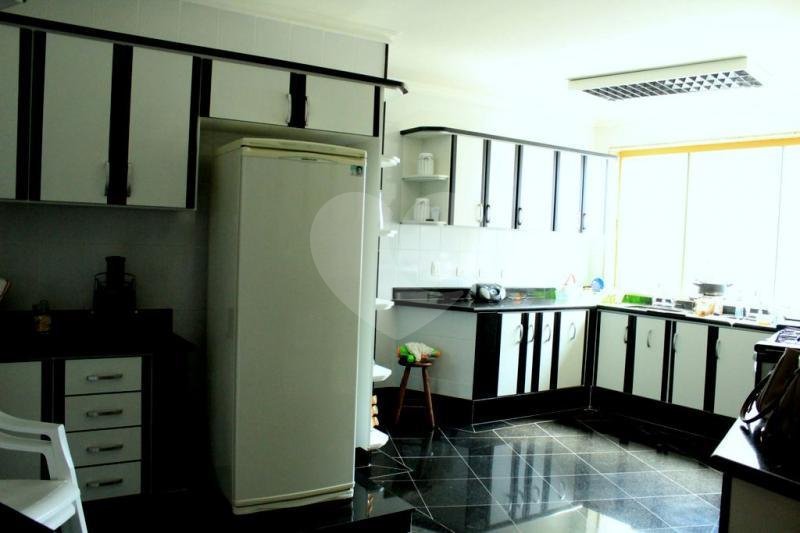 Casa Térrea à venda com 4 suítes em Jardim Franca, São Paulo, SP