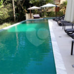 Casa à venda com 4 quartos, sendo 3 suítes, no condomínio Residencial Vila Esmeralda, São Sebastião - SP