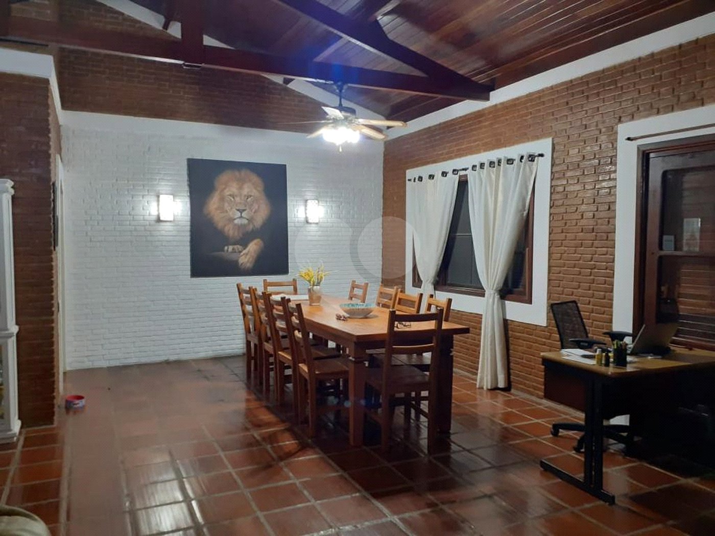 Casa à venda com 8 quartos, sendo 2 suítes, em Serra da Cantareira, Mairiporã, SP