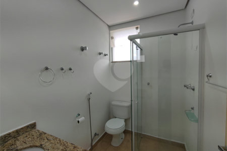 Casa para alugar com 4 quartos, sendo 2 suítes, no condomínio Comendador Elias Zarzur, São Paulo - SP