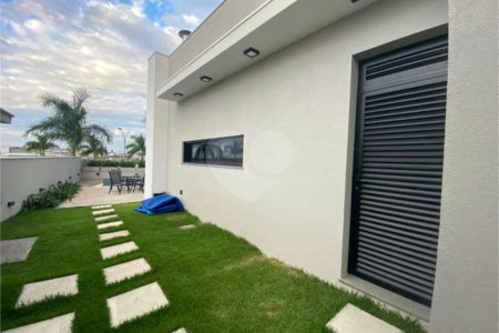 Casa à venda com 3 suítes no condomínio Alphaville Nova Esplanada 4, Votorantim - SP