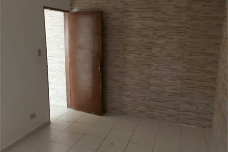 Casa à venda com 4 quartos, sendo 1 suíte, em Vila Pirajussara, São Paulo, SP