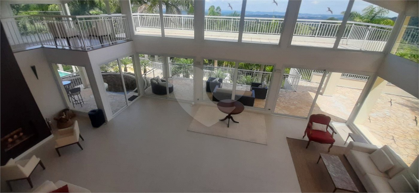 Casa à venda com 6 suítes no condomínio Sausalito, Mairiporã - SP