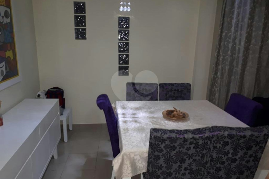 Sobrado à venda com 3 quartos, sendo 1 suíte,  em Tremembé, São Paulo, SP