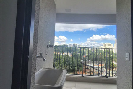 Apartamento à venda com 3 quartos, sendo 1 suíte, em Vila Anastácio, São Paulo, SP