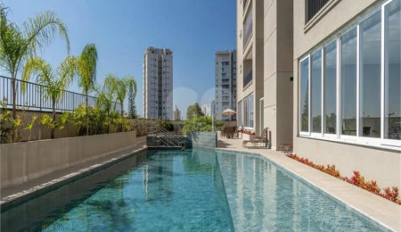 Apartamento à venda com 4 quartos, sendo 3 suítes,  no Centro, Diadema, SP
