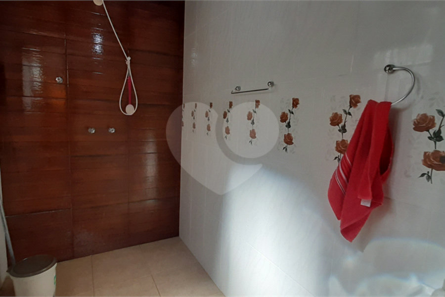 Casa à venda com 3 quartos, sendo 1 suíte, no condomínio Sausalito, Mairiporã - SP