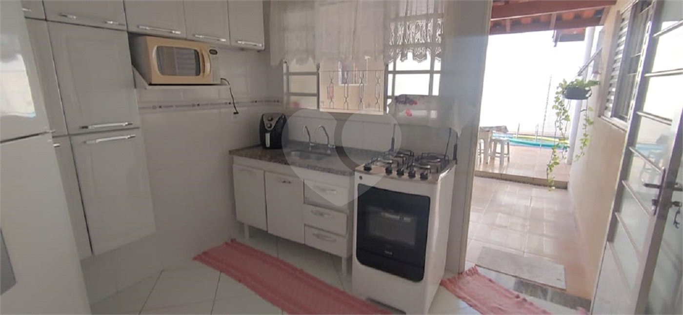 Casa à venda com 2 quartos, sendo 1 suíte, em Jardim Residencial das Dálias, Sorocaba, SP