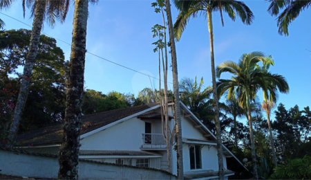Casa à venda com 3 quartos, sendo 2 suítes,  no condomínio Gleba II, Mairiporã - SP