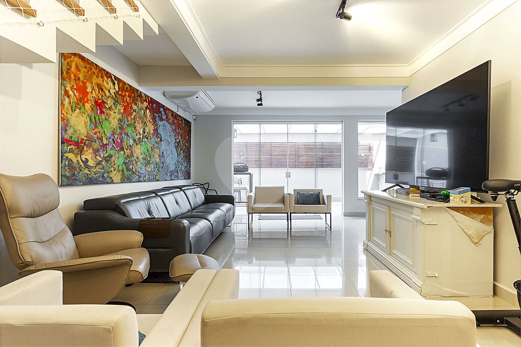 Casa à venda com 3 suítes em Brooklin Paulista, São Paulo, SP