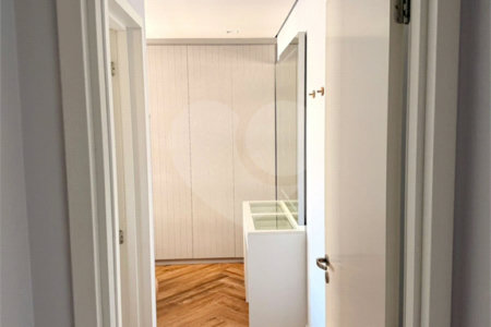 Apartamento à venda com 2 suítes em Parque Bandeirante, Santo André, SP