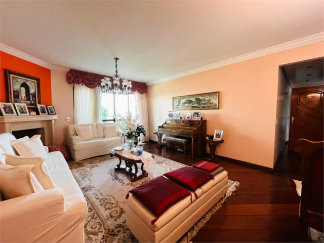 Apartamento à venda com 4 quartos, sendo 2 suítes,  em Santana, São Paulo, SP