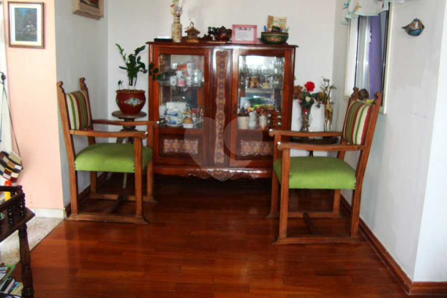 Casa à venda com 2 quartos, sendo 1 suíte,  em Santa Terezinha, São Paulo, SP