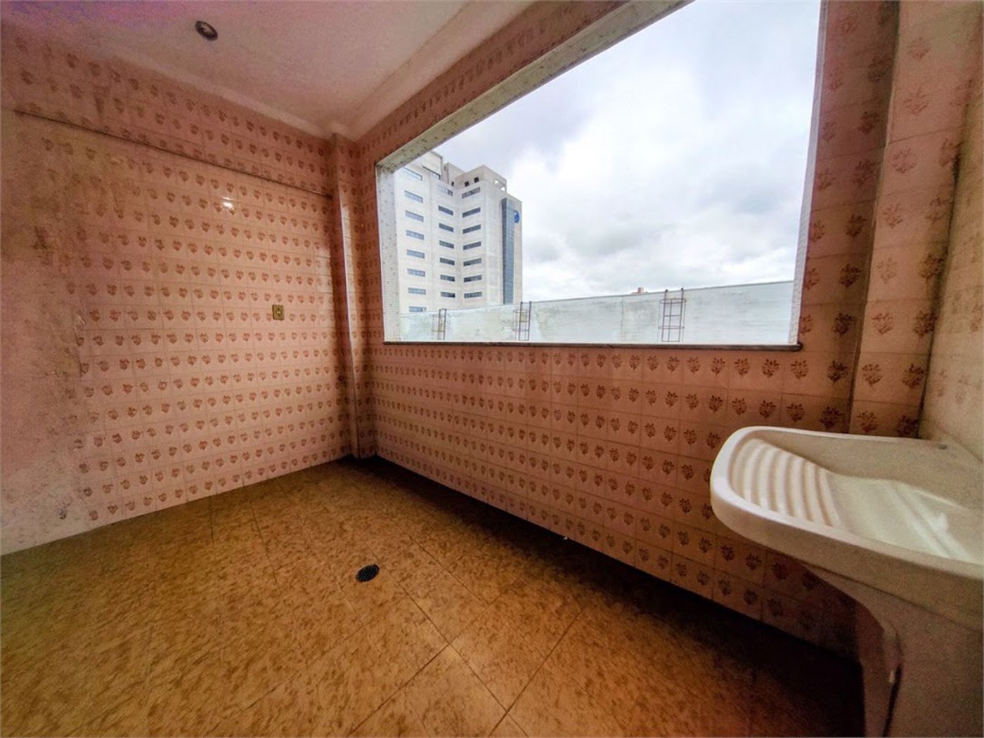 Apartamento com 2 dormitórios para alugar, 111 m² por R$ 4.363,63 - Boqueirão - Santos/SP