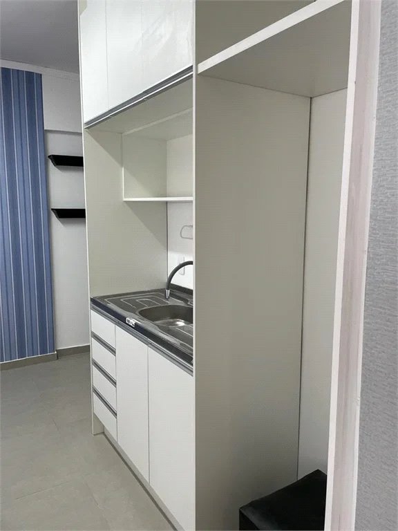 Sala à venda ou para alugar com 1 quarto em Cerqueira César, São Paulo, SP