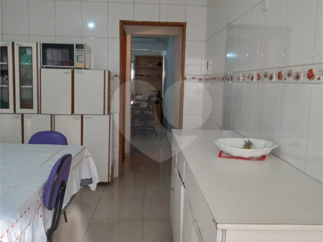 Sobrado à venda com 8 quartos, sendo 4 suítes, em Jardim São Paulo(zona Norte), São Paulo, SP