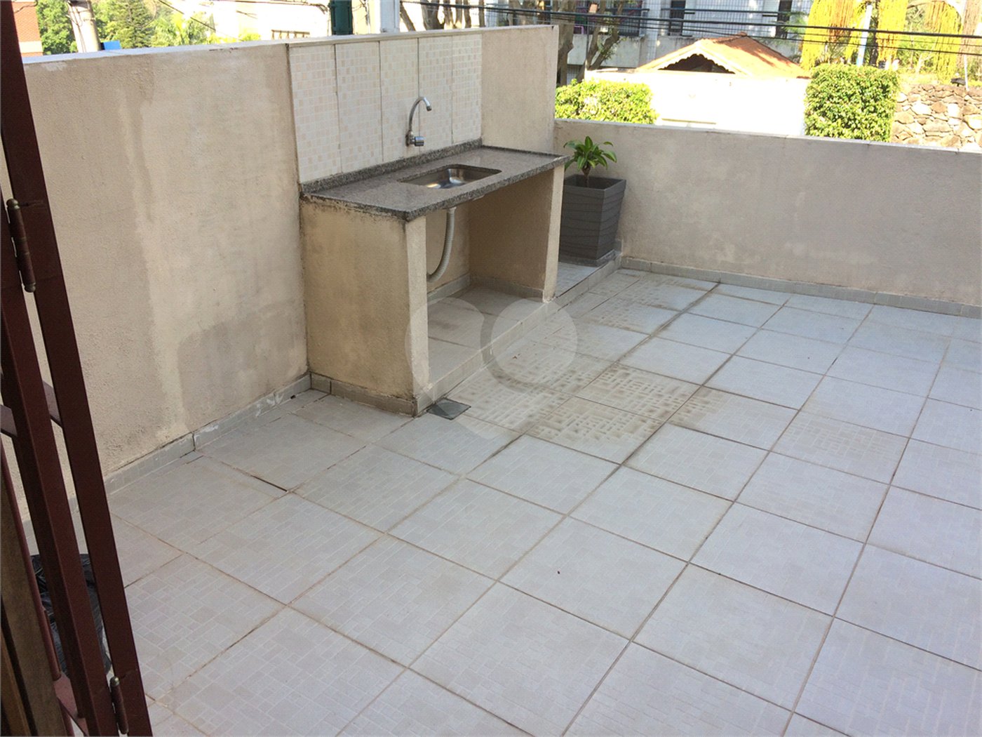 Sobrado à venda com 2 quartos, sendo 1 suíte, em Lar São Paulo, São Paulo, SP