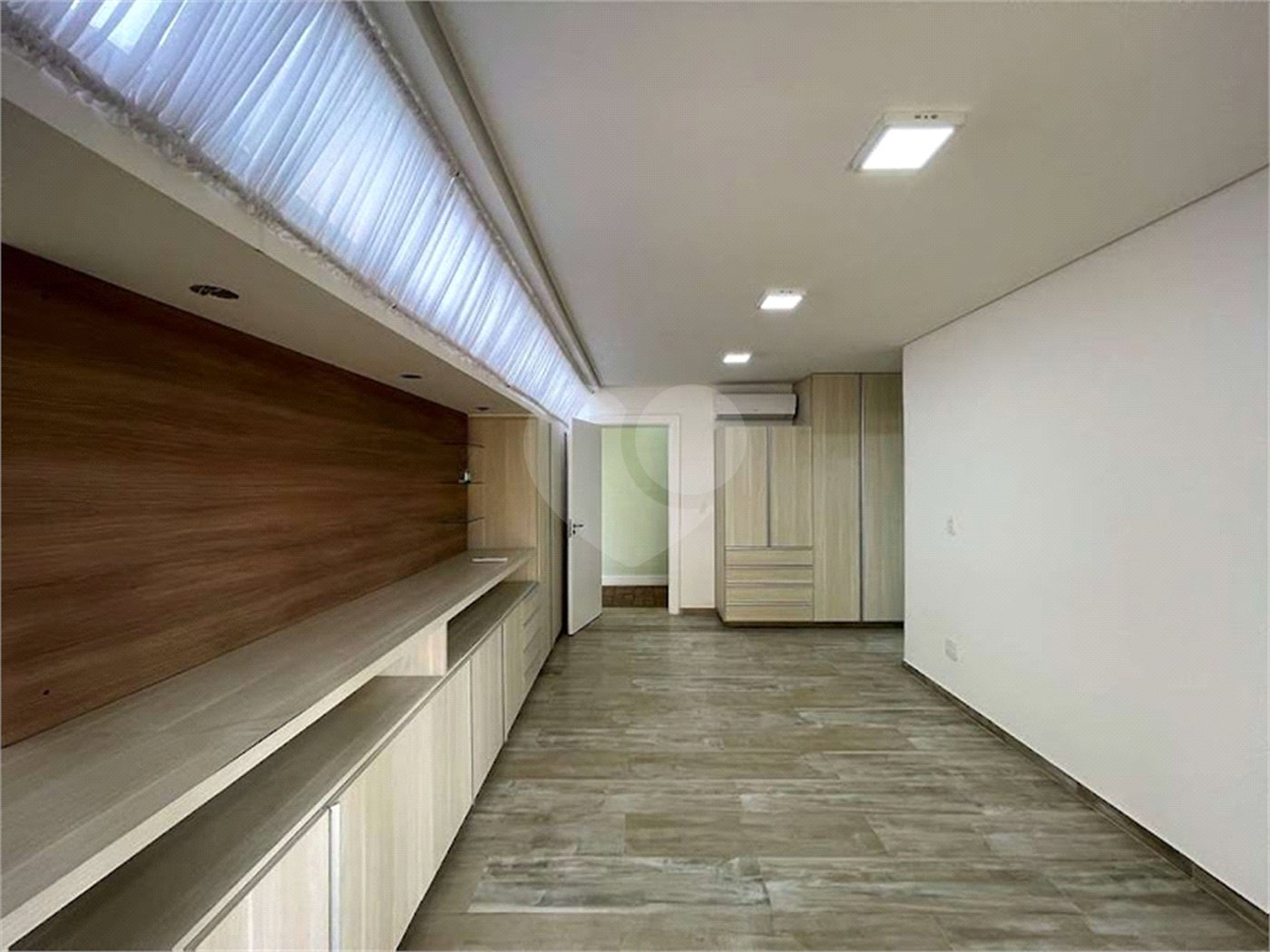 Casa à venda com 4 suítes no condomínio Miollo da Granja, Cotia - SP