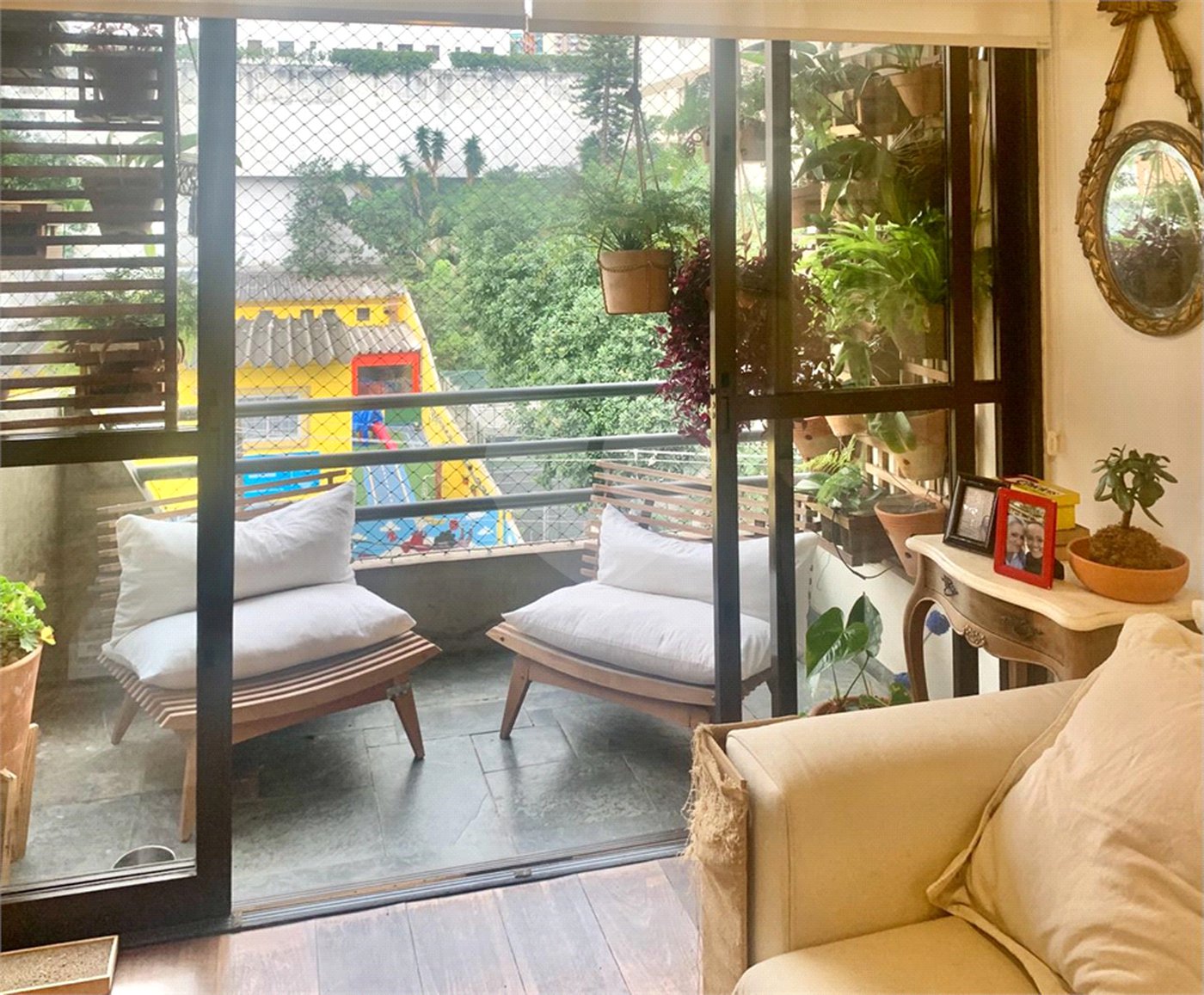 Apartamento à venda com 2 quartos, sendo 1 suíte,  em Real Parque, São Paulo, SP