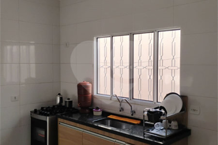 Sobrado à venda com 2 quartos, sendo 1 suíte,  em Vila Antonieta, São Paulo, SP