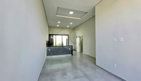 Casa à venda com 3 quartos, sendo 1 suíte,  no condomínio Golden Park Residence, Sorocaba - SP