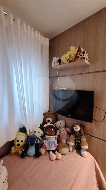 Apartamento à venda com 3 quartos, sendo 1 suíte,  em Vila Leonor, São Paulo, SP