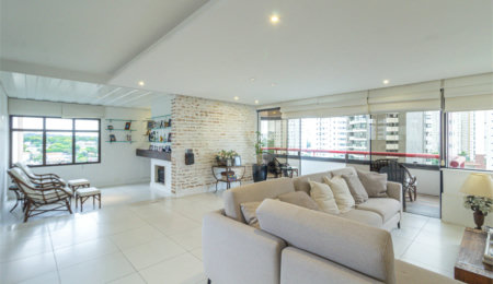 Apartamento à venda com 4 quartos, sendo 3 suítes,  em Campo Belo, São Paulo, SP