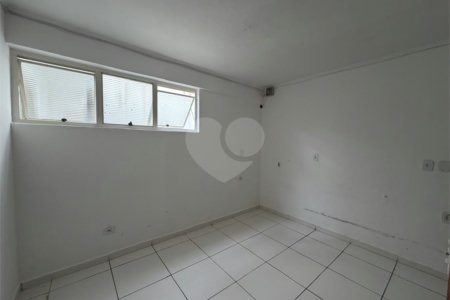 Casa para alugar com 9 quartos, sendo 3 suítes, em Jardim Panorama, Sorocaba, SP