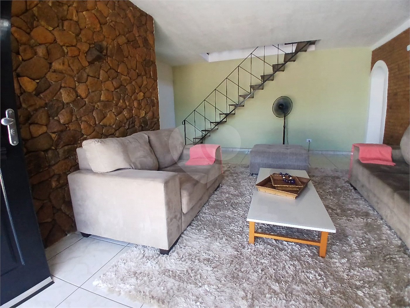 Casa à venda com 3 quartos, sendo 1 suíte,  em Recreio Maristela, Atibaia, SP