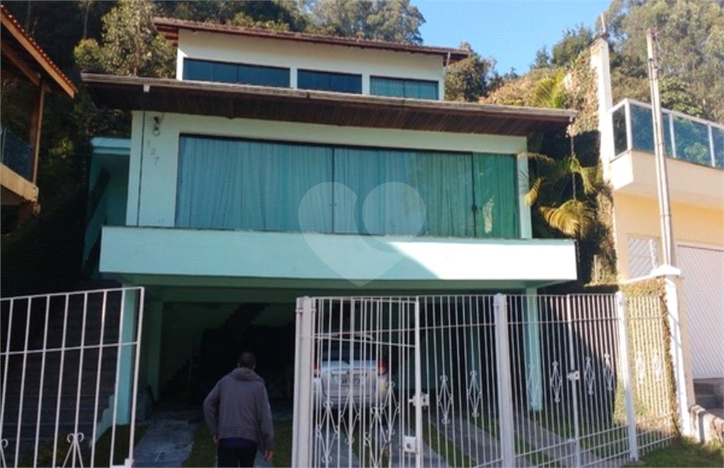 Casa à venda com 3 quartos, sendo 1 suíte,  em Lavapés, Mairiporã, SP