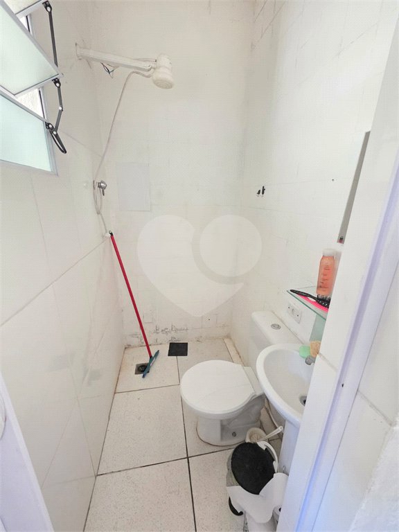 Casa à venda com 6 quartos, sendo 2 suítes, em Conjunto Residencial Butantã, São Paulo, SP