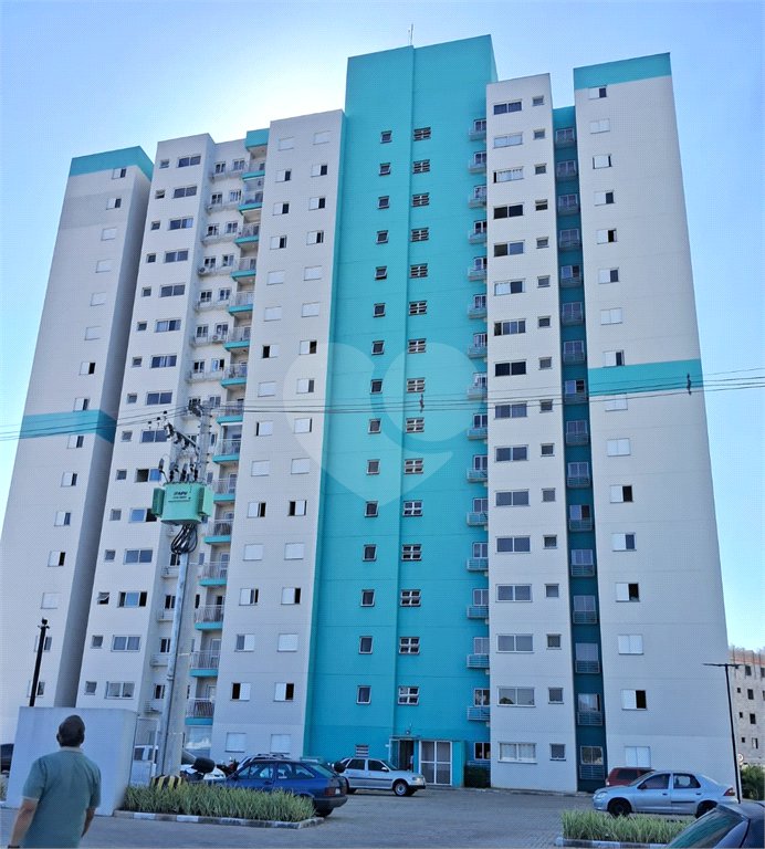 Apartamento à venda com 1 quarto em Botujuru, Mogi das Cruzes, SP