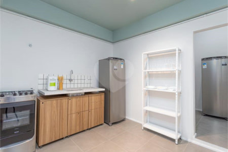 Apartamento à venda com 4 quartos, sendo 1 suíte, em Pinheiros, São Paulo, SP