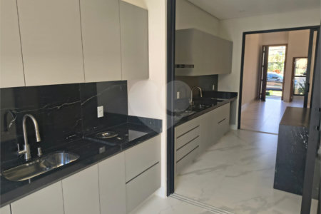 Casa à venda com 3 suítes no condomínio Residencia Valencia - Ilha Turia, Ribeirão Preto - SP