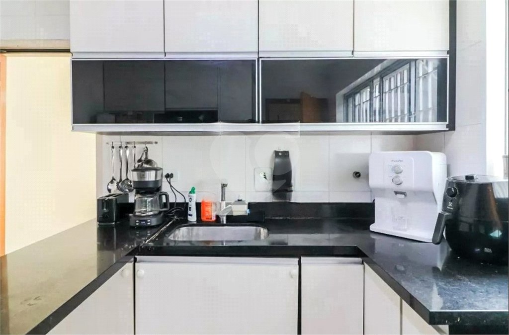 Sobrado à venda com 3 quartos, sendo 1 suíte, em Jardim Centenário, São Paulo, SP