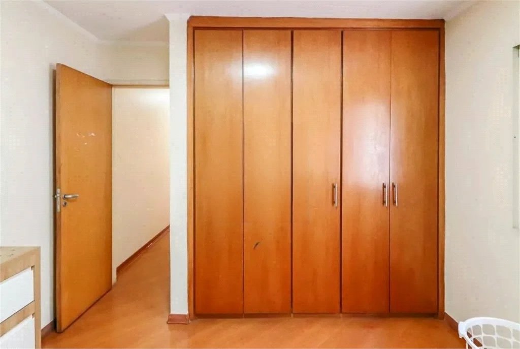 Sobrado à venda com 3 quartos, sendo 1 suíte, em Jardim Centenário, São Paulo, SP