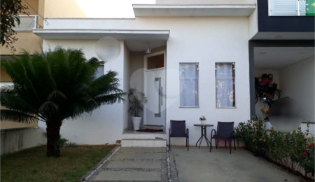 Casa à venda com 3 quartos, sendo 1 suíte,  no condomínio Horto Florestal II, Sorocaba - SP