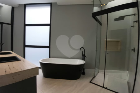 Casa à venda com 4 suítes no condomínio Alphaville Nova Esplanada 1, Votorantim - SP