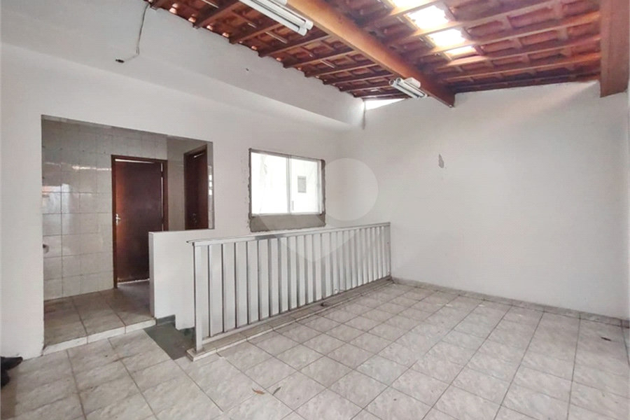 Sobrado à venda com 3 quartos, sendo 1 suíte, em Vila Pedra Branca, São Paulo, SP
