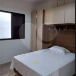 Casa à venda com 3 quartos, sendo 2 suítes, no condomínio Residencial Marchant Buarque, Atibaia - SP