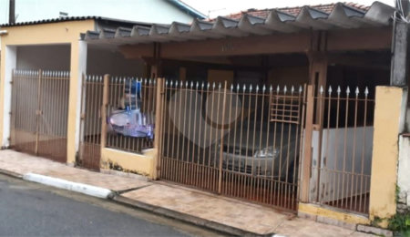 Sobrado à venda com 3 quartos em Tremembé, São Paulo, SP
