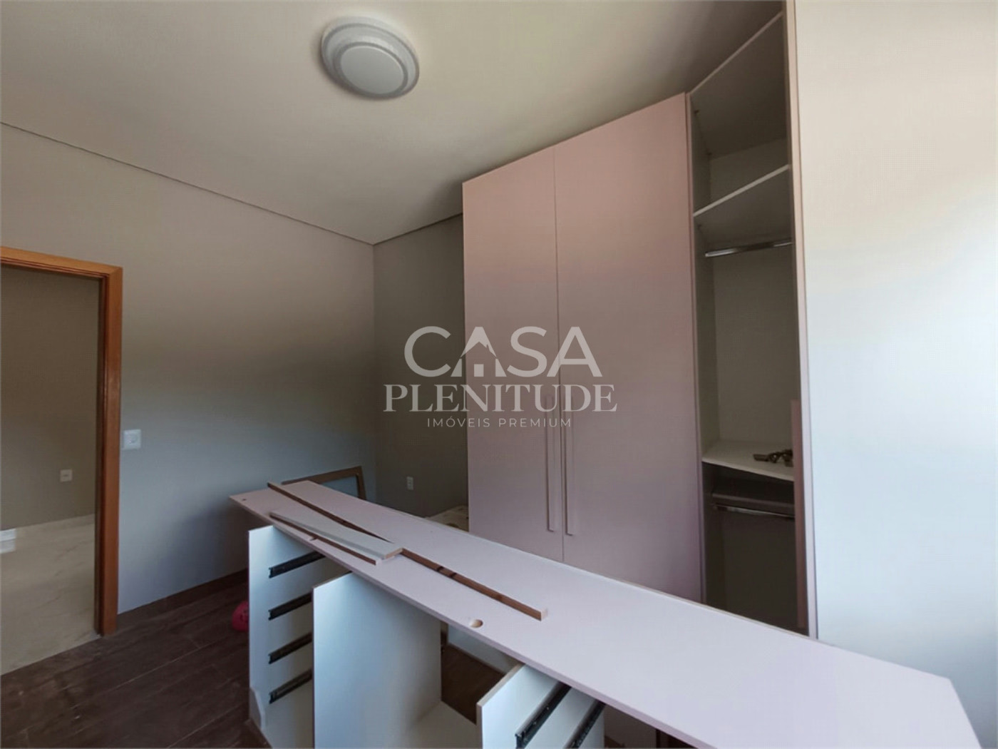 Casa em condomínio à venda com 3 quartos, sendo 1 suíte, em Jardim Residencial Villagio Ipanema I, Sorocaba, SP