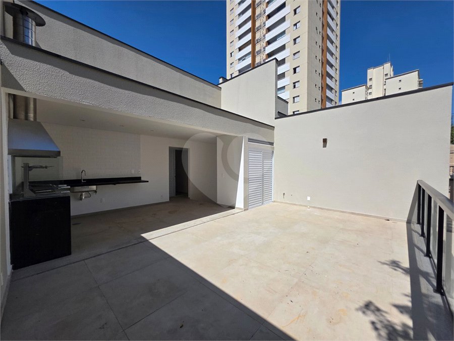 Sobrado à venda com 3 suítes em Vila Firmiano Pinto, São Paulo, SP