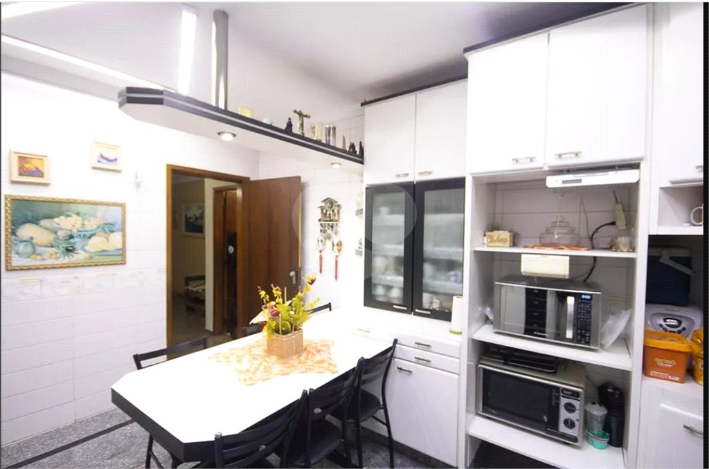 Casa à venda com 5 quartos, sendo 4 suítes, em Vila Maria Alta, São Paulo, SP