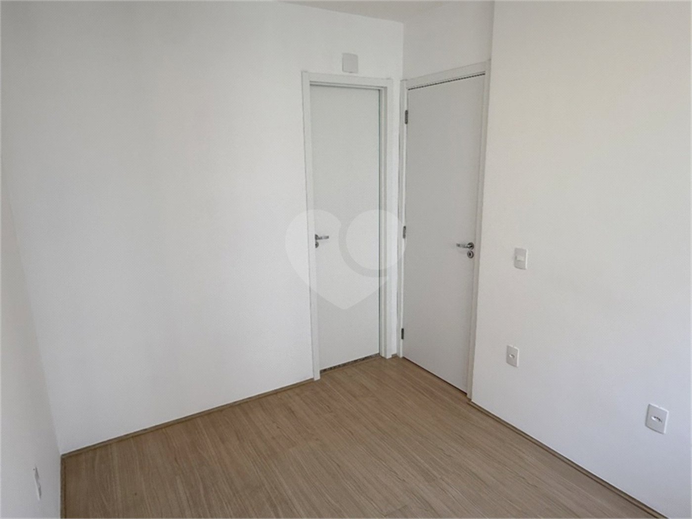 Apartamento à venda com 2 quartos, sendo 1 suíte, em Vila Guilherme, São Paulo, SP