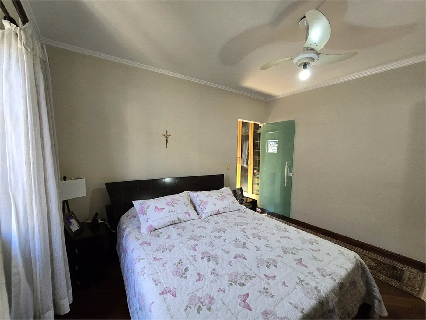 Sobrado à venda com 4 quartos, sendo 1 suíte,  em Vila Jaguara, São Paulo, SP