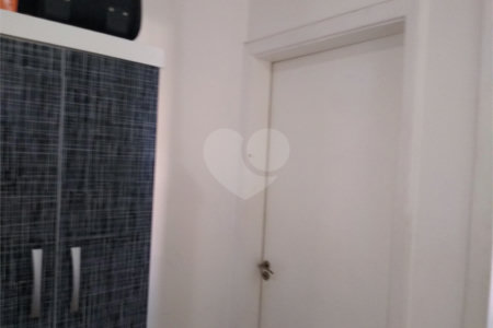 Sobrado à venda com 4 quartos, sendo 3 suítes,  em Vila Monumento, São Paulo, SP