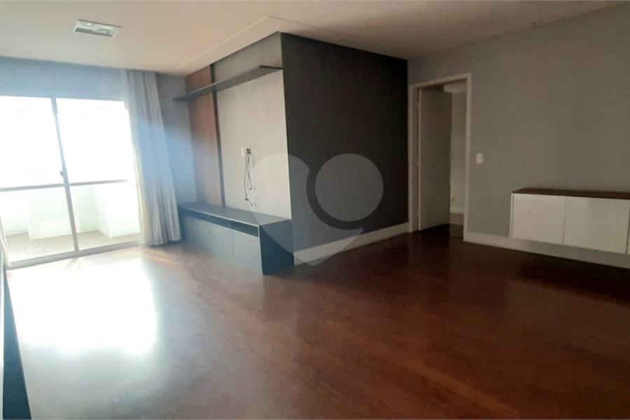 Apartamento à venda com 3 quartos, sendo 1 suíte, em Santana, São Paulo, SP