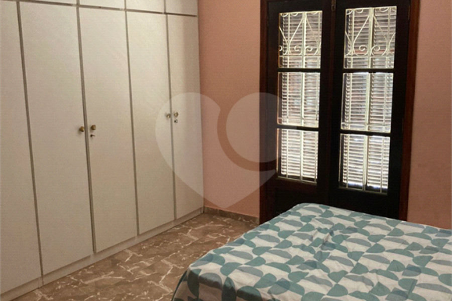 Sobrado à venda com 3 quartos em Tremembé, São Paulo, SP